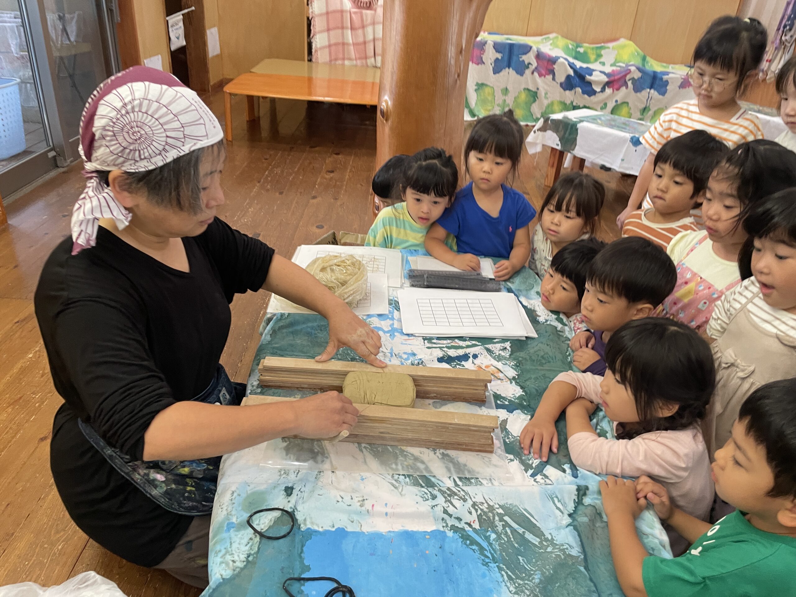 風のあとりえ　2種類の粘土で・・