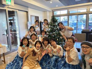 サークル活動報告　ホホケデサ　クリスマス会参加