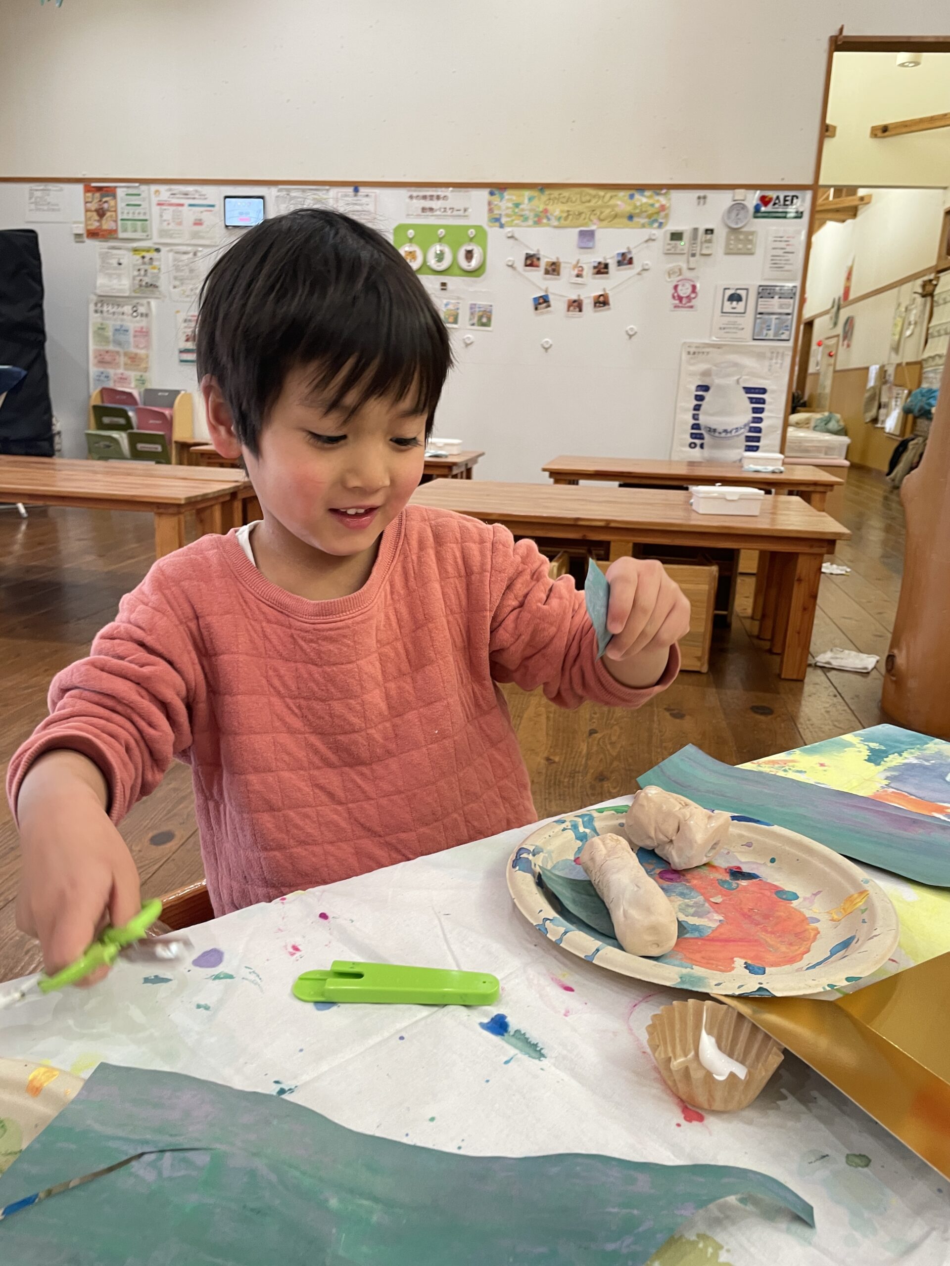 4歳ほし組　風のアトリエ　ひな人形づくり