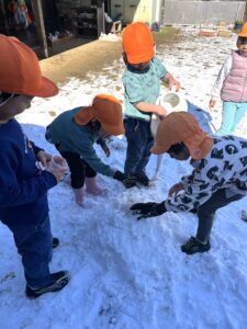 雪あそびをしよう！！！