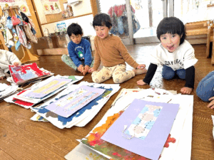 3歳つき組　１年間の作品を…